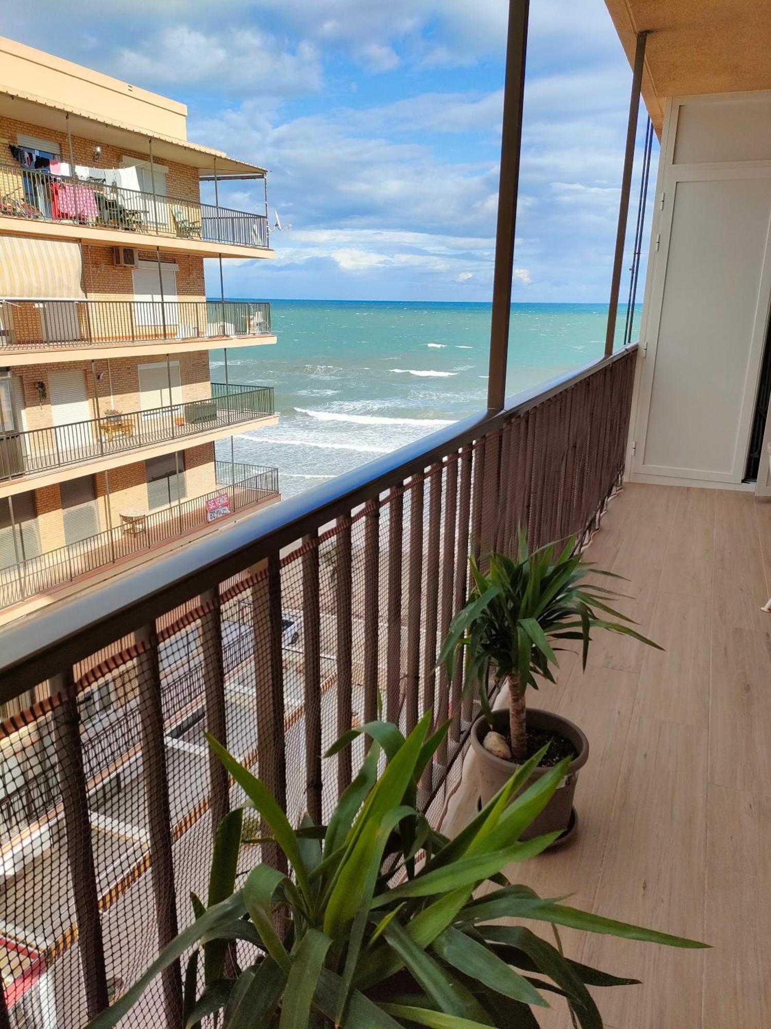 Beachfront Cozy Apartament Arenales Del Sol, Alicante Exterior photo